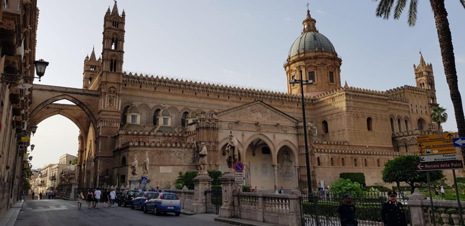 Casa Albergheria Palermo Exterior photo